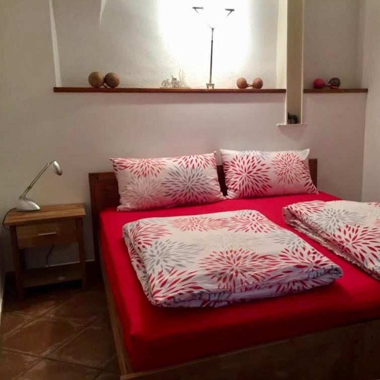 Camera Matrimoniale Grande - Guest House Santiago, Arco 2